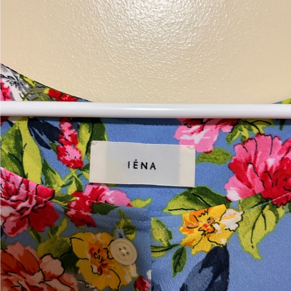 Elegant Floral Midi Dress in Blue - Picture 6 of 8